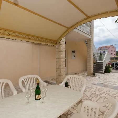 Nella Bella Apartament