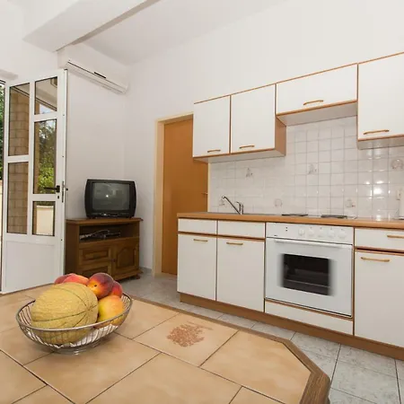 Apartament Nella Bella *