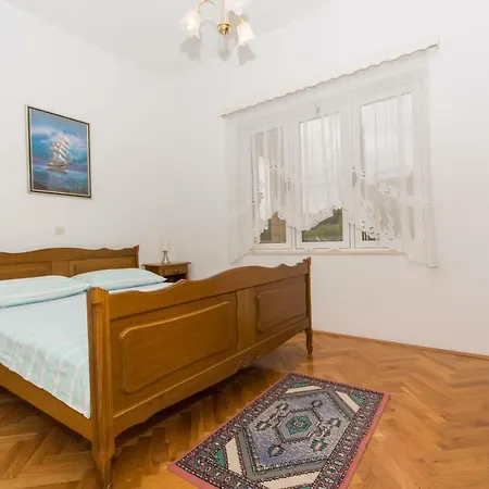 Nella Bella Apartment *