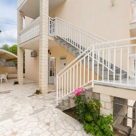 Apartment Nella Bella
